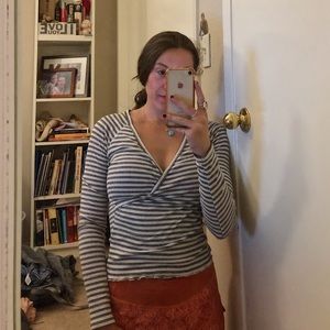 HOLLISTER LONG SLEEVE STRIPED TEE